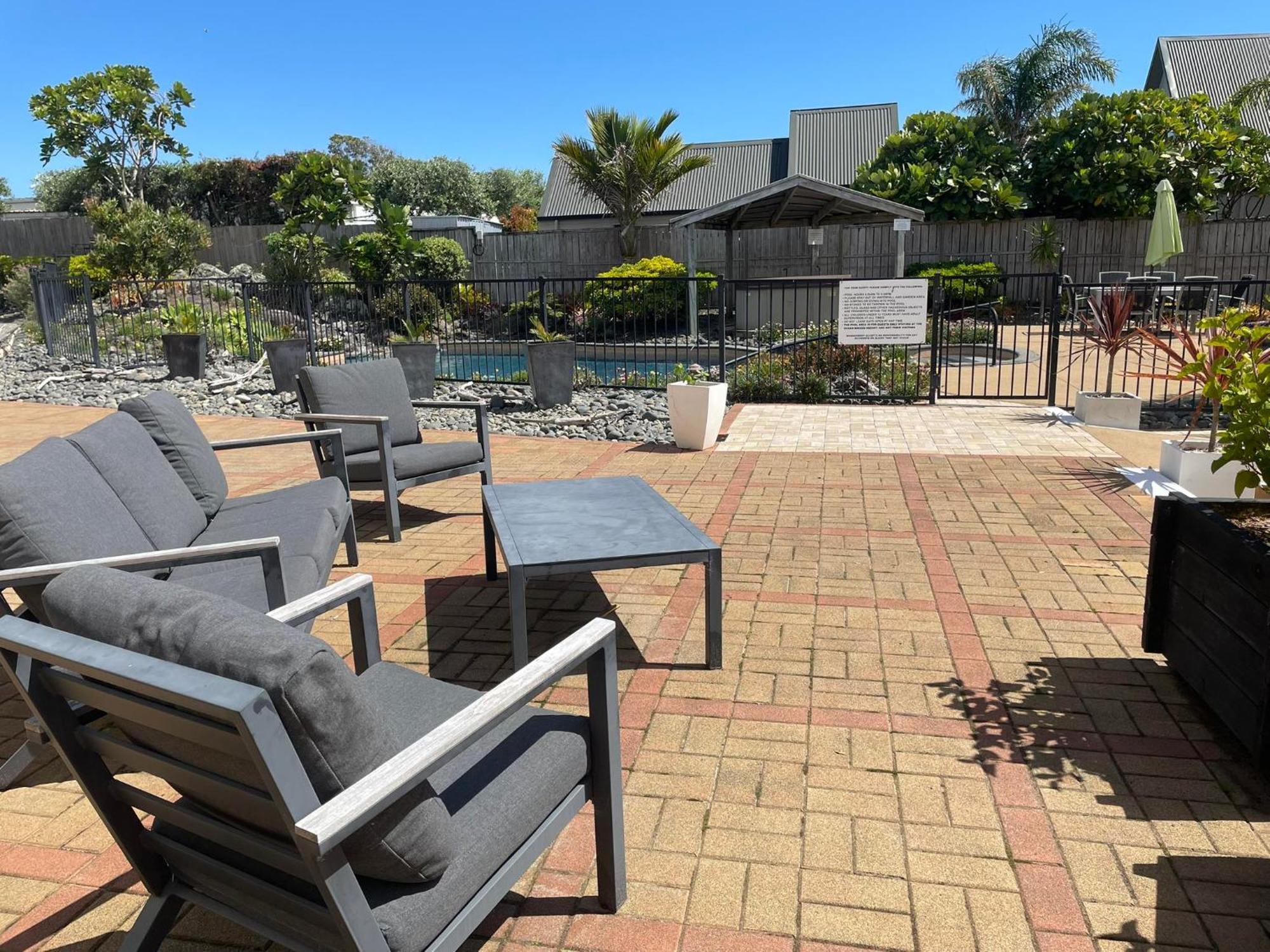 Ocean Breeze Resort Pauanui Kültér fotó