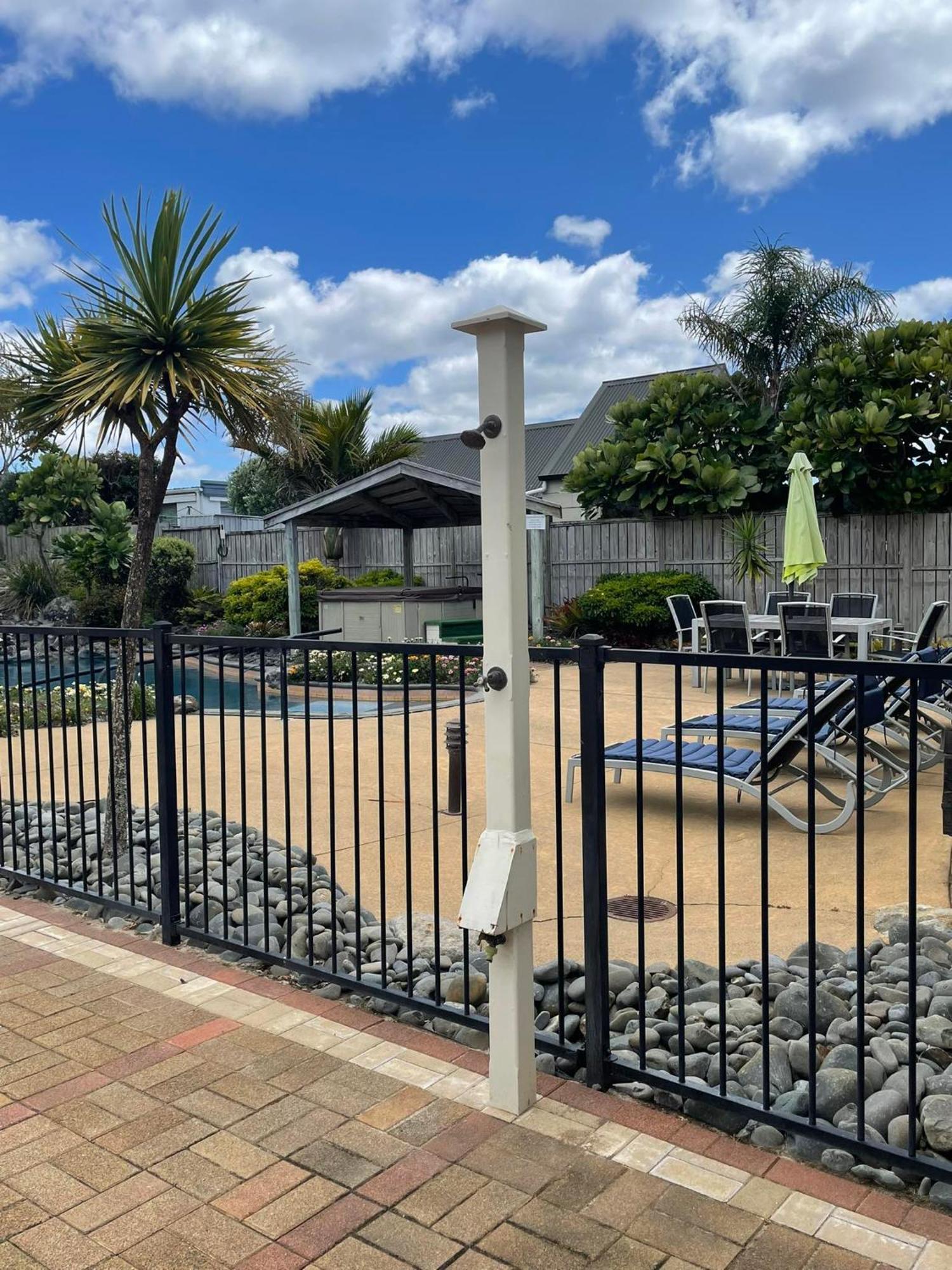 Ocean Breeze Resort Pauanui Kültér fotó
