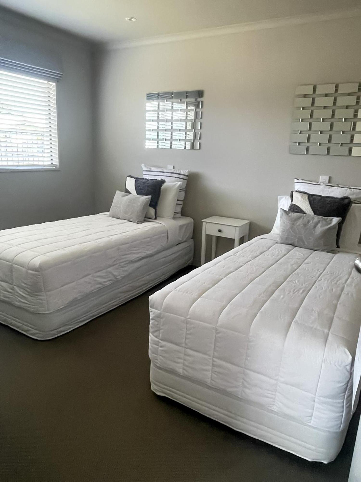 Ocean Breeze Resort Pauanui Kültér fotó