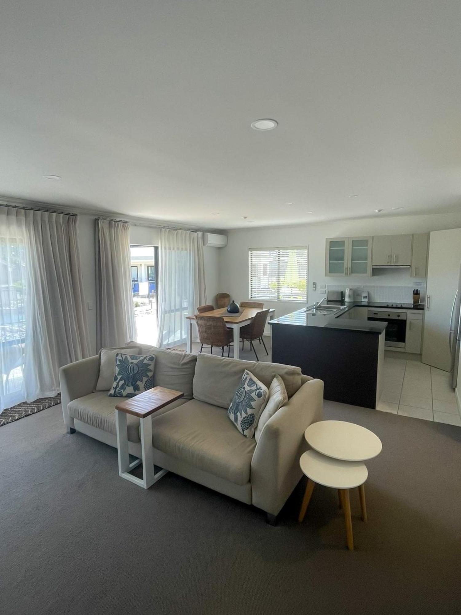 Ocean Breeze Resort Pauanui Kültér fotó