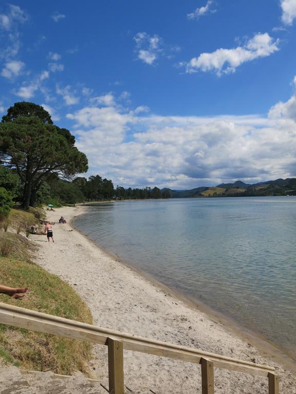 Ocean Breeze Resort Pauanui Kültér fotó