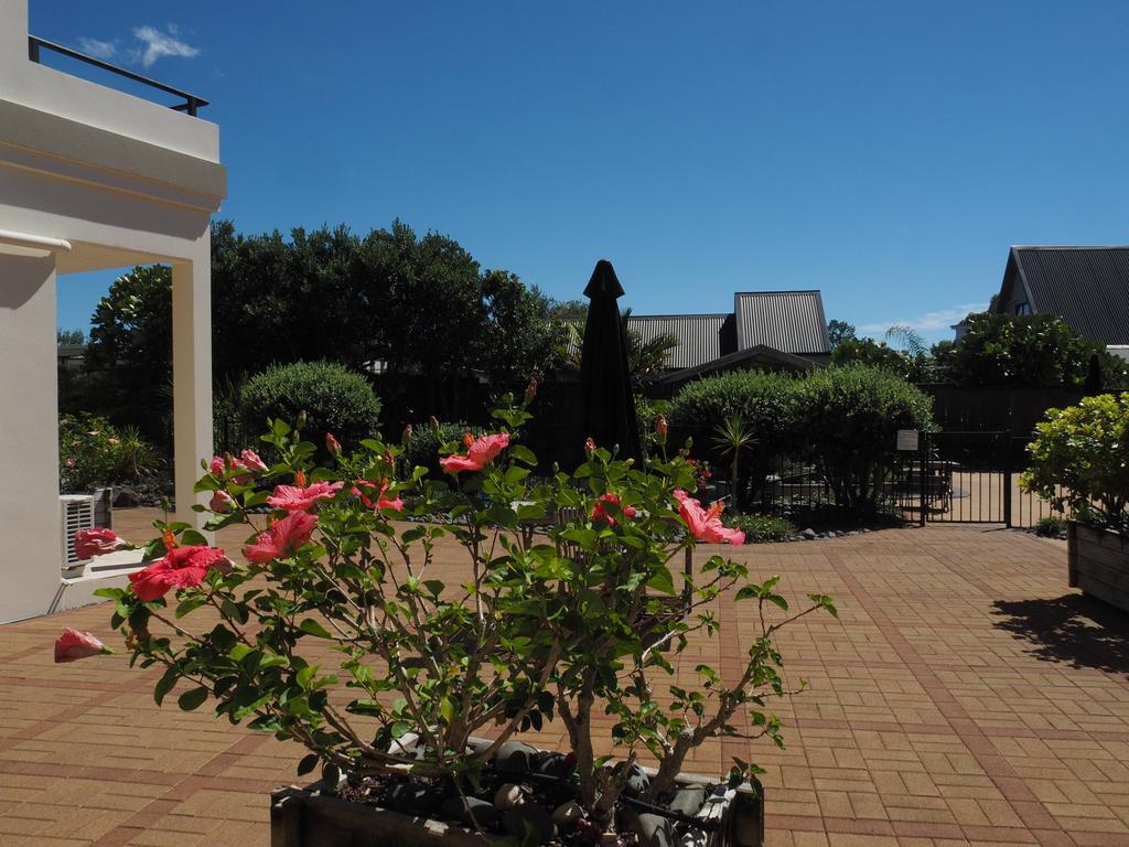 Ocean Breeze Resort Pauanui Kültér fotó