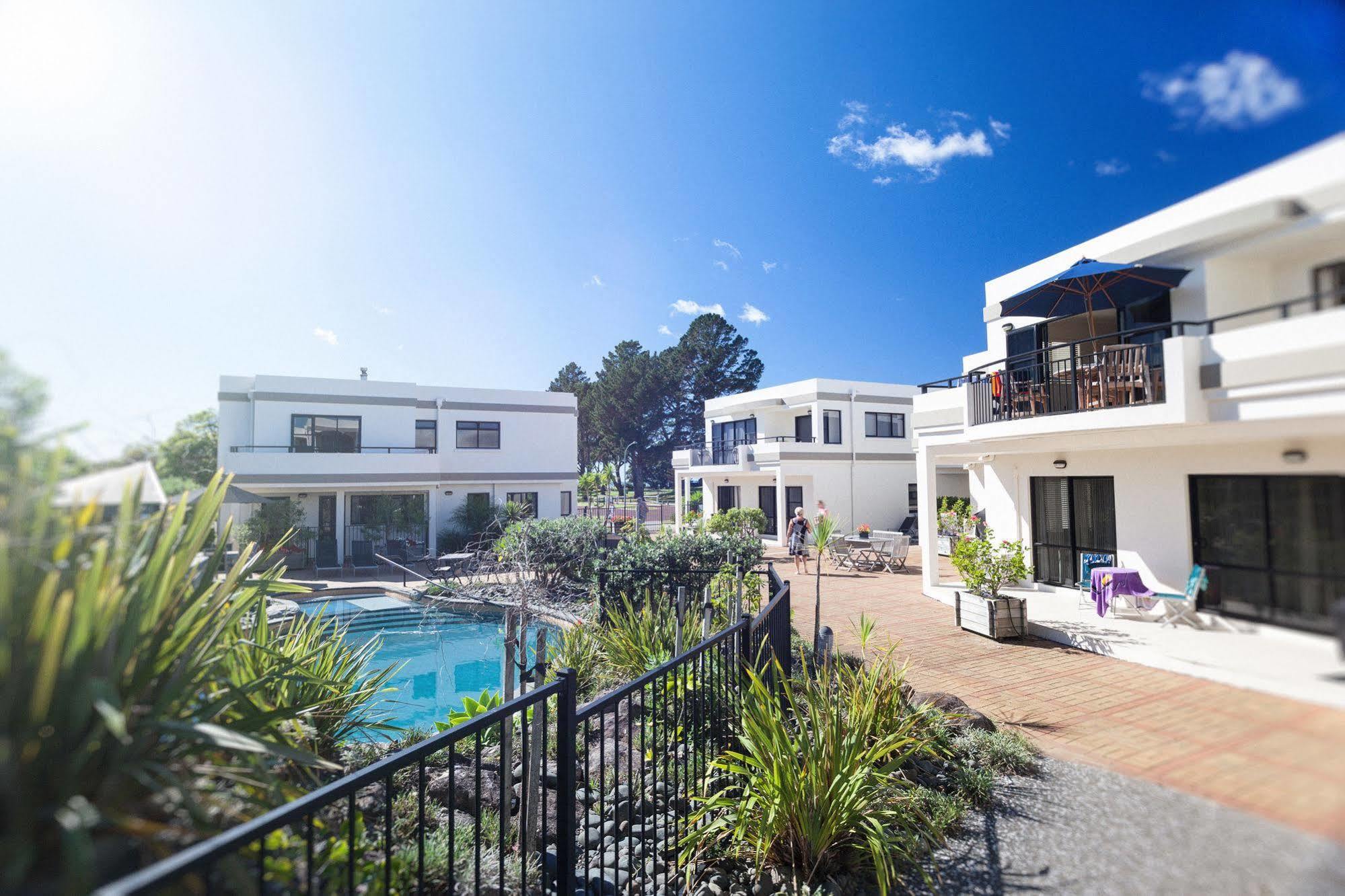 Ocean Breeze Resort Pauanui Kültér fotó
